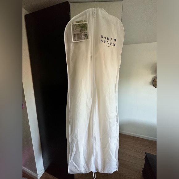 Designer wedding dress (Sarah Seven) - Picture 4 of 7